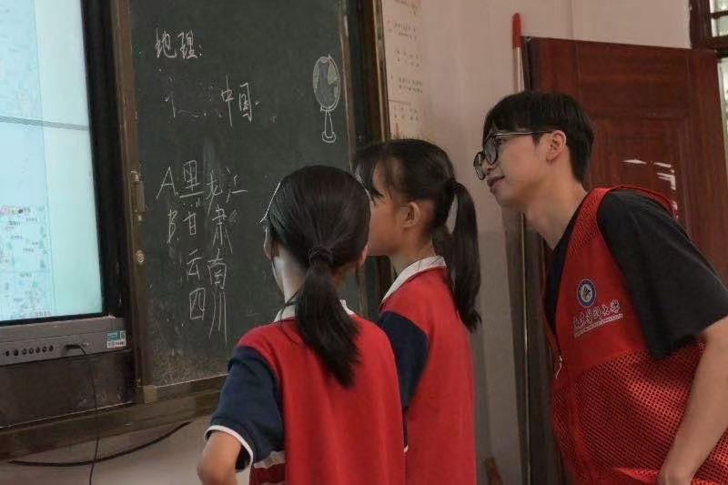 ۼvʷL(zhng)ӣҬ(w)(du)ڭƽķN