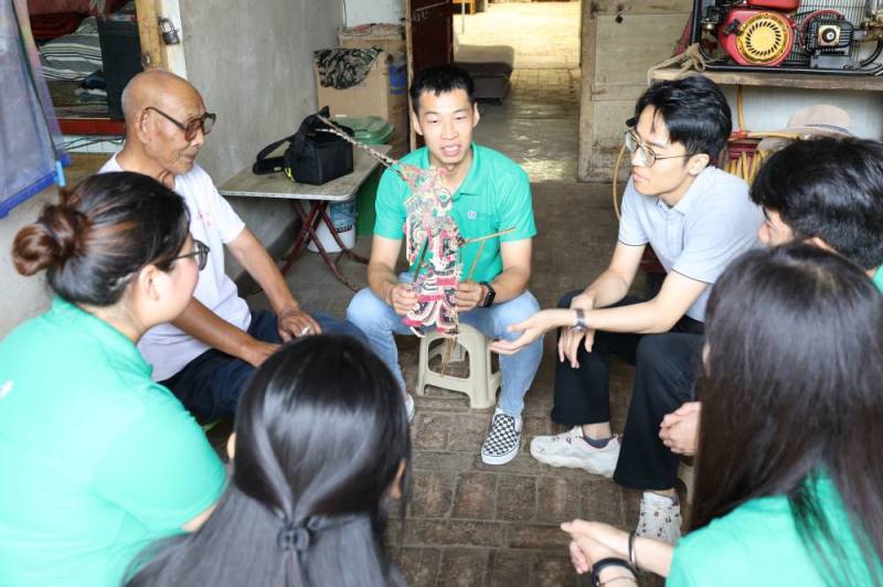 Ӱ  ĂСϢ̌WԺsm(x)} н`FLl(xing)ˇ ̽ꡰcӰ