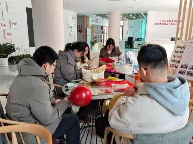 @W(xu)Ӻ(hu)(sh)`wس(ji)F(tun)ӭ´(lin)g(hu)