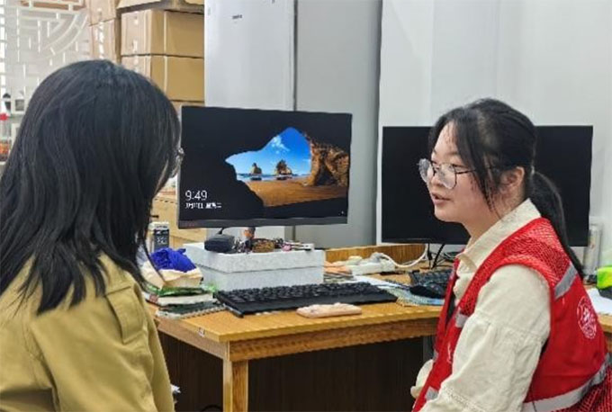 ഺ־ԸУ(w)ůġɽ|W(xu)(yng)С(du)I(y)w(yn)(dng)o(j)(sh)