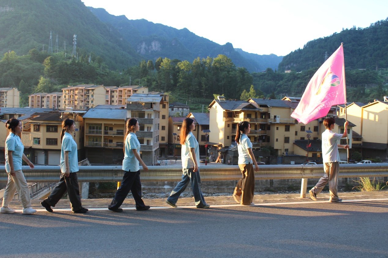 ؑcZWԺڡlഺǡƻ𣬗r