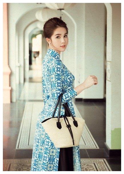 ԽχŮ(yu)ŕr(sh)У(d)؄e