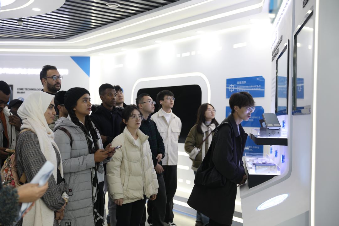 ӿƼWƌWcgWԺXBXcBCGӡϵЭhӈAMչ