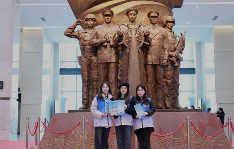 ЇW򡱾˾`{ЈF ǰЇ܊܊^؅^L