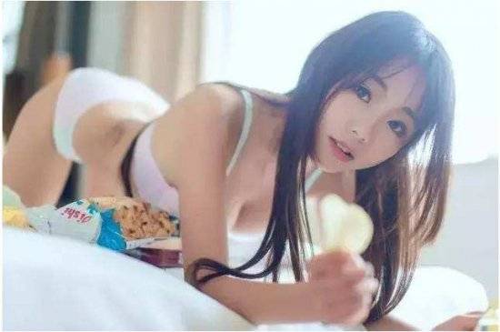 ŮW(xu)300ԪһСr(sh)Լ 