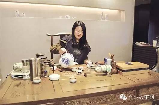 90󄓶ŮuB 1000fI䷽