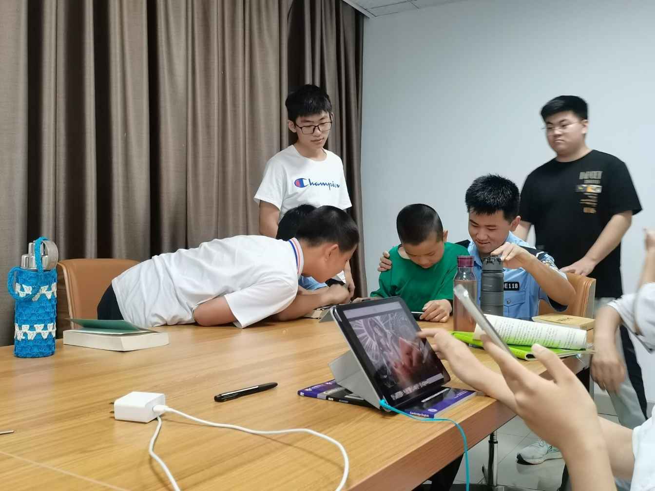 ɽ|W̩|ƽֵϣСݡ֧̻ӵ_չ