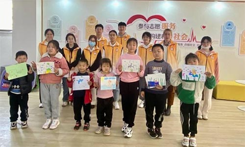 ɽ|W(xu)W(xu)Ӣ(i)ڶΡdȤnM(jn)^(q)(dng)_(ki)չ