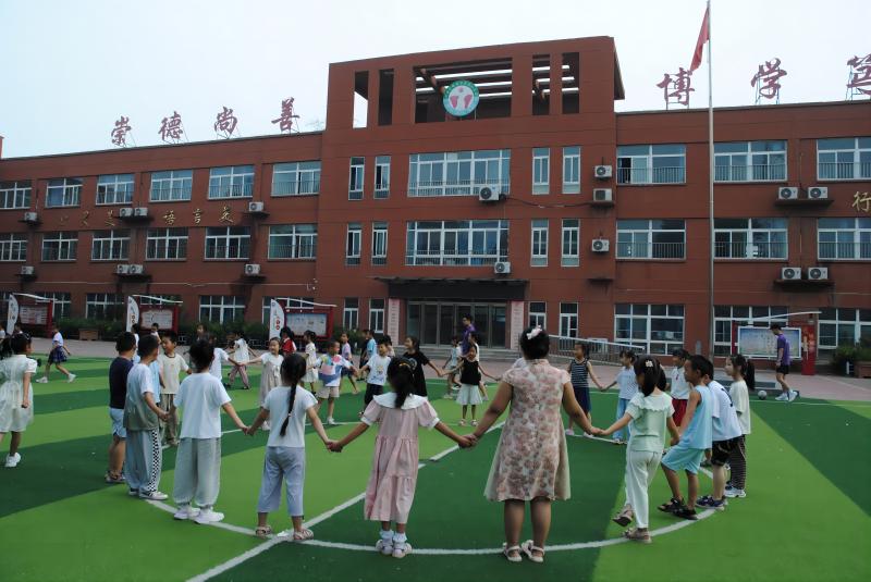 wںϣ۝MlҰɽ|W֮С`F_չwɫn