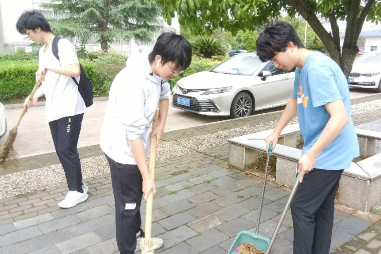 ڄӄ־`ٳLZWԺ_չڄӽ`