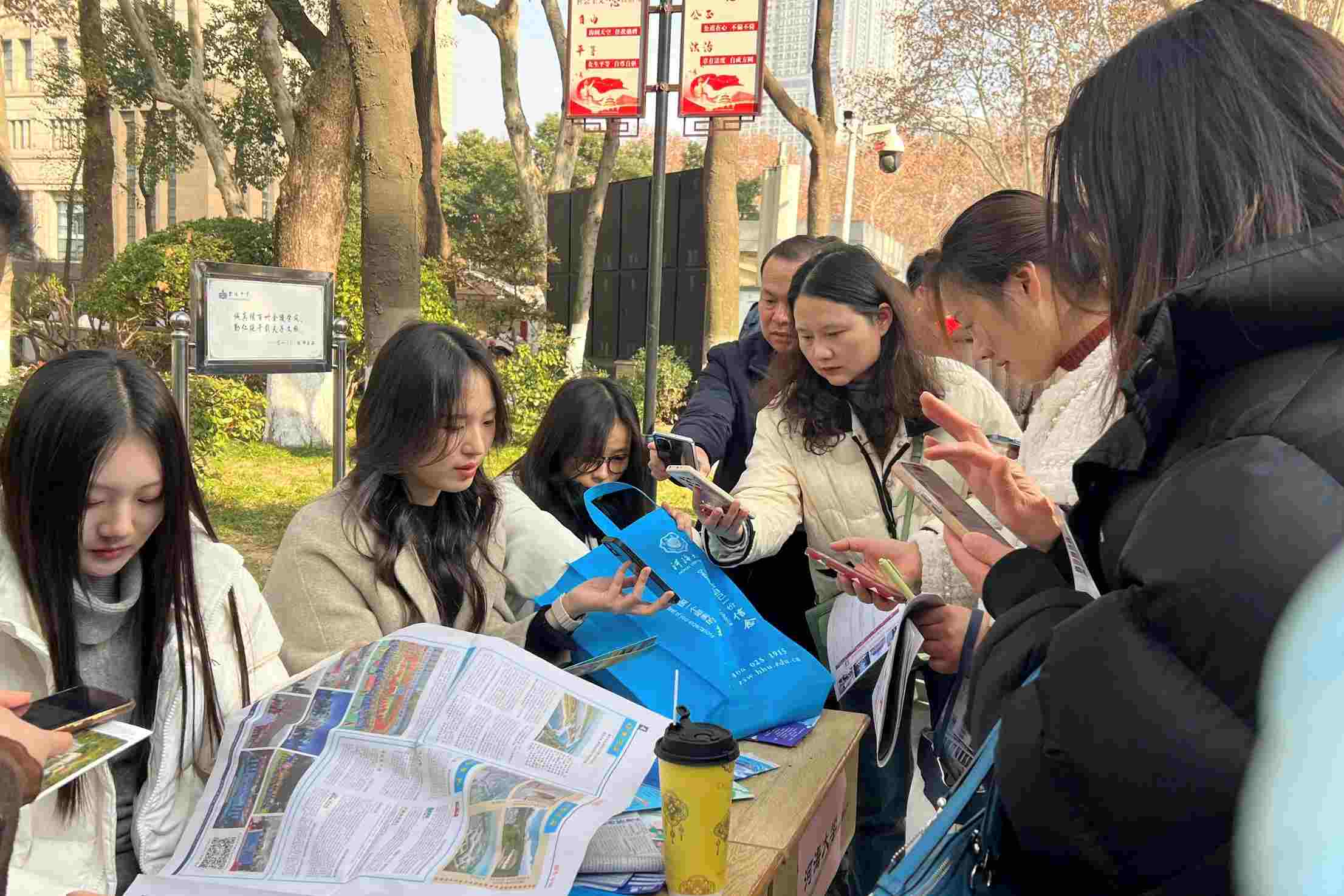 Դ(mng)VƪӺW(xu)̌W(xu)ԺԴ(mng)𺽡v(du)ĸУЌW(xu)v