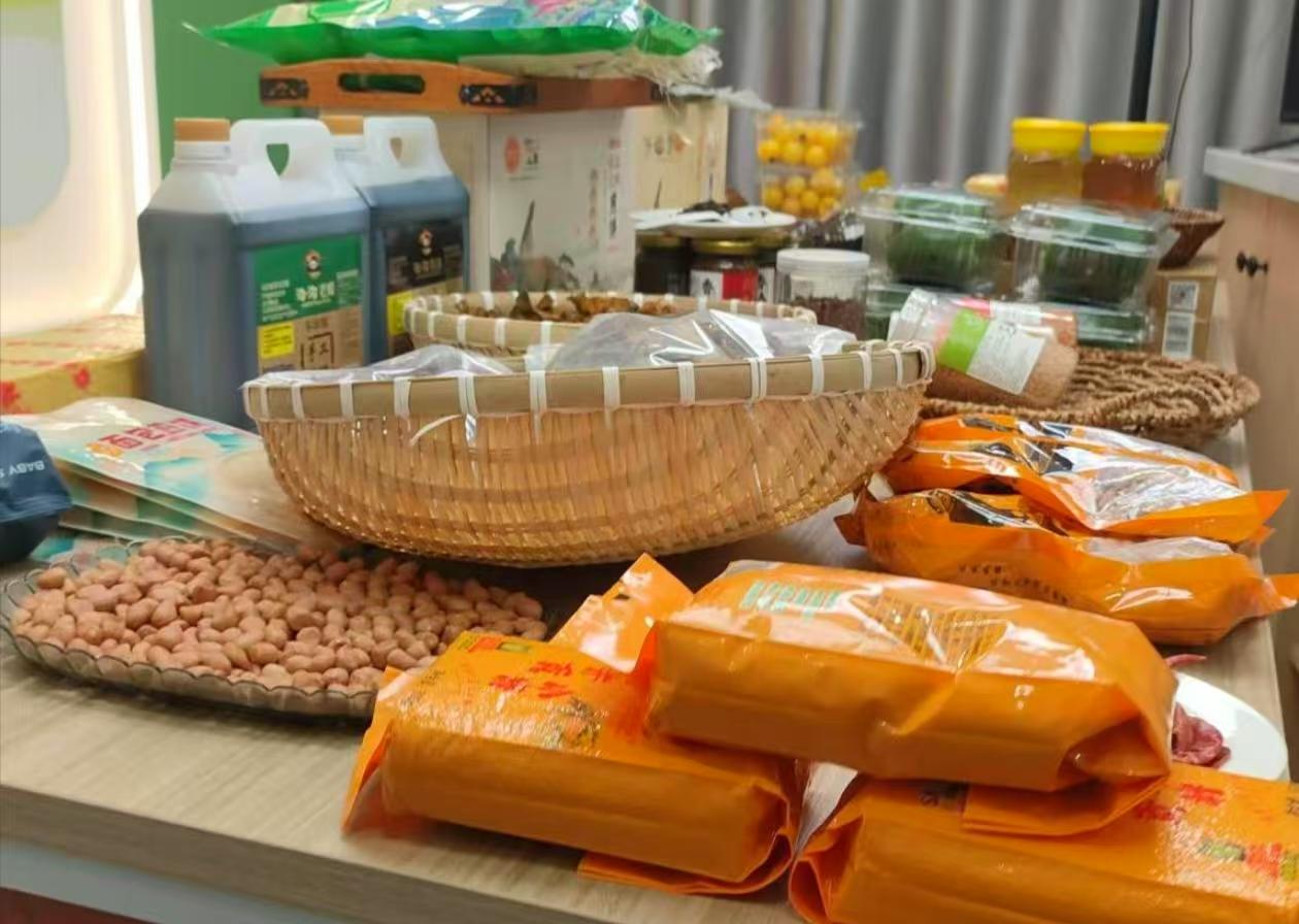 W(xu)gW(xu)ԺࡱL(fng)l(xing)(sh)`(du)ǰ̩M(jn)r(nng)a(chn)Ʒ{(dio)