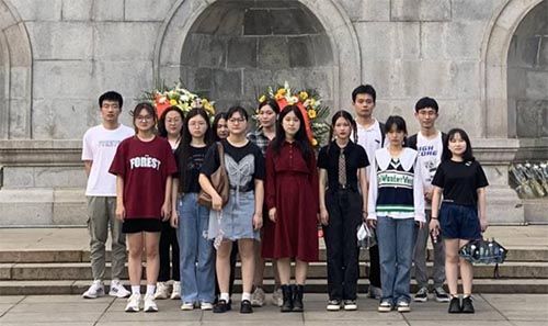 ώW(xu)W(xu)ԺS(qun)f(xi)(hu)ekF(tun)ջ(dng)