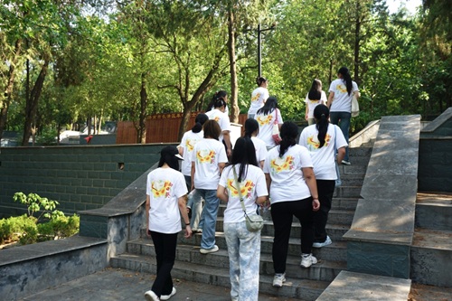 ̹P׷˼־tɫҕmн𡪡ɽ|Wտ`Fʯɽʿ