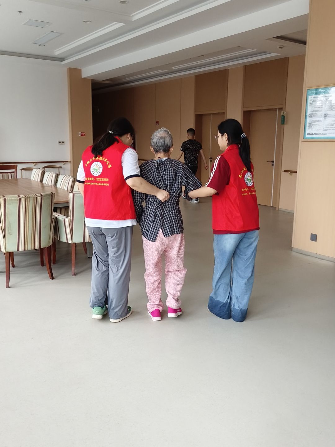 չI(y)W(xu)(gu)Z(y)W(xu)Ժ Ϧ(yng)t ־Ը(du)M(jn)Ƶ깫Ԣ_չůķ(w)