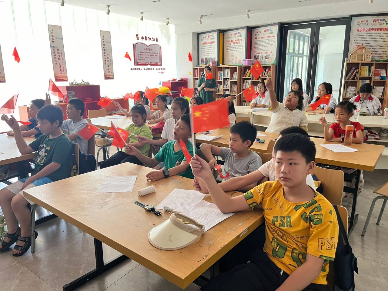 ؑcZWԺڡ߲ʼڡzУvʷ