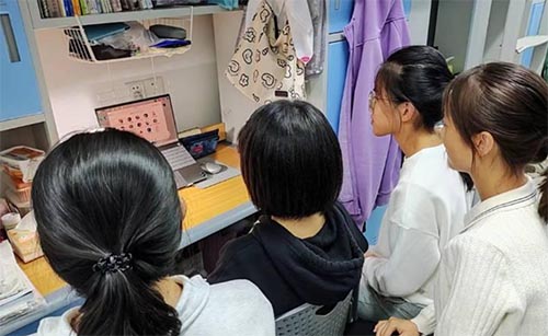 W̎WԺ2022СWİF֧_չ}