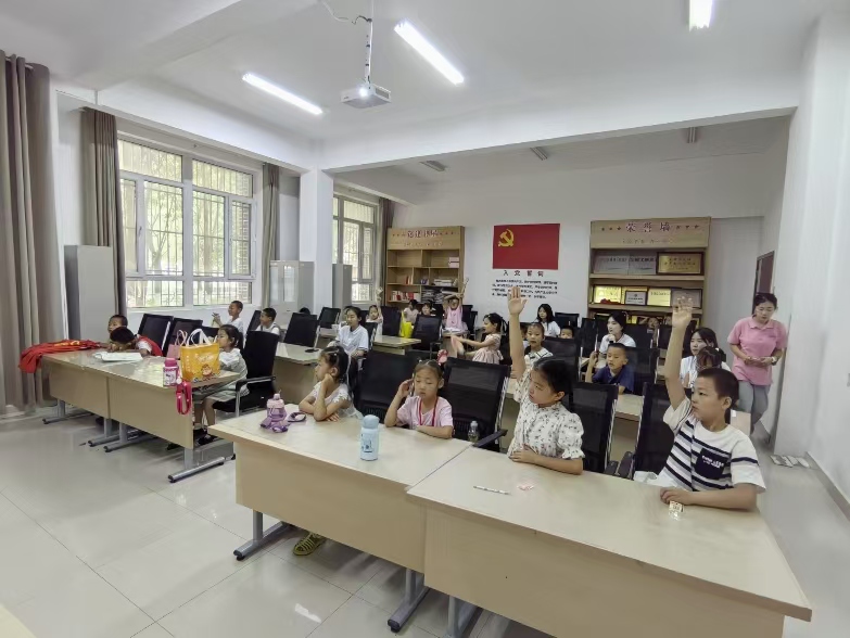 ľW(xu)l(xing)Ļxܡ(zh)PԸƼͯġ