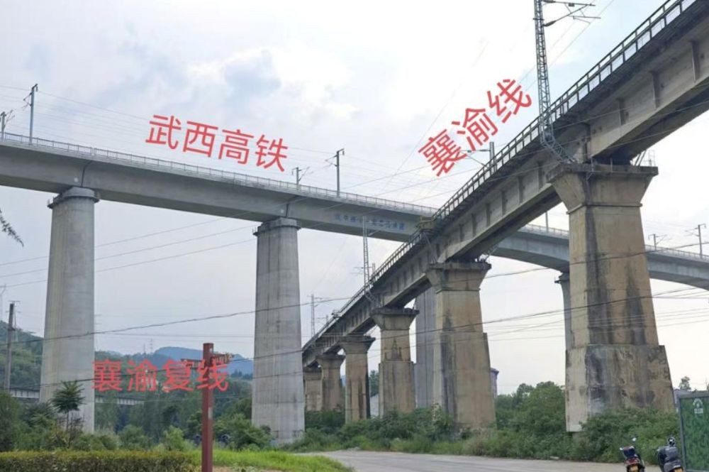 FGƤ܇ͬF·ϵġԽ50ꌦ(du)Ԓ