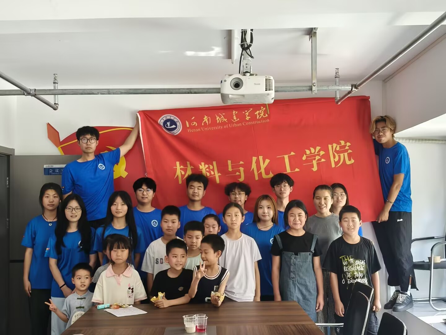 ϳǽWԺcWԺڌ`ӣGɫСθʿȫ̽