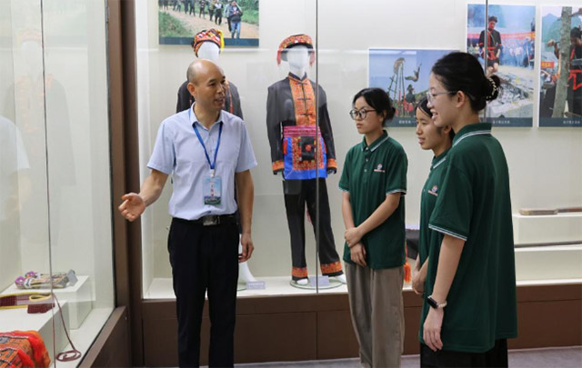 УZxܬCVWF빧Ǭl(xing)cԏWУ_չՌ`